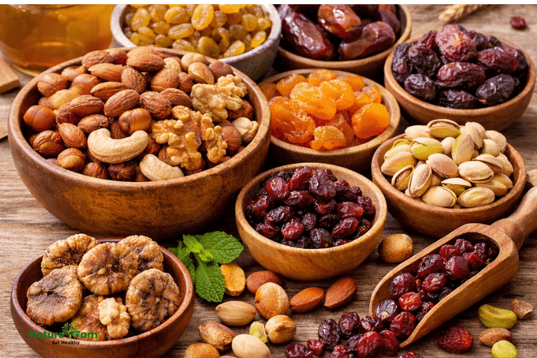 Advantages of Eating Dry Fruits